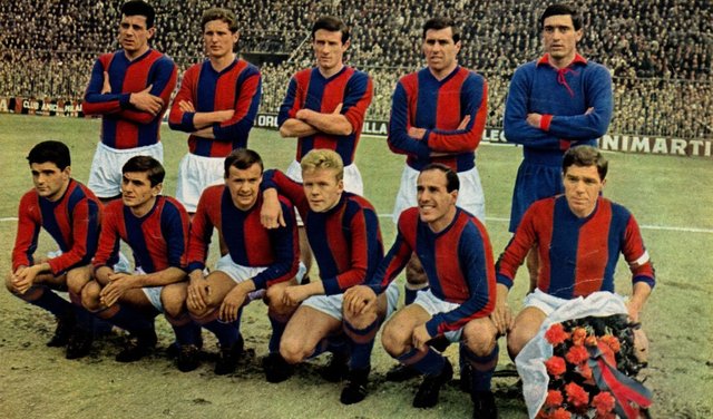 Bologna_Football_Club_1963-64.jpg