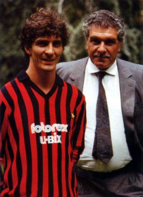 Milan_AC_-_1985_-_Paolo_Rossi_e_Giussy_Farina.jpg