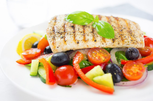 2019-04-17 12_54_07-Fish-Salad-Mediterrranean-1140x760. (1140×760).png