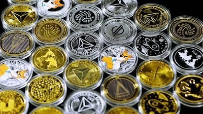 crypto_unsplash_Kanchanara_large_1644297336382.jpg
