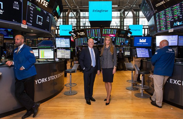 jeff-and-kelly-at-nyse-for-web.jpg