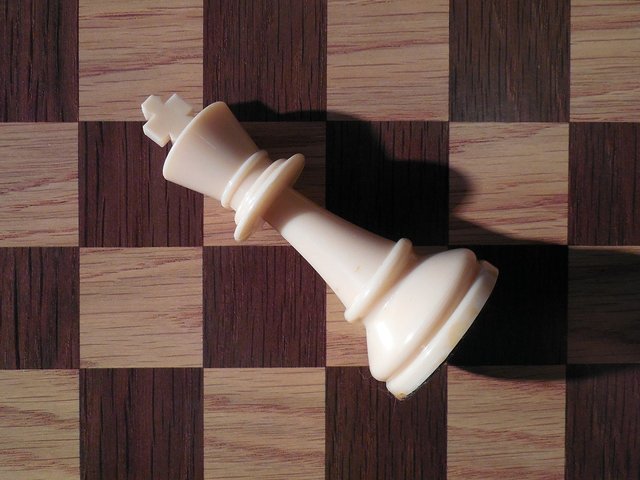 15-49-30-chess-1743311_1280.jpg