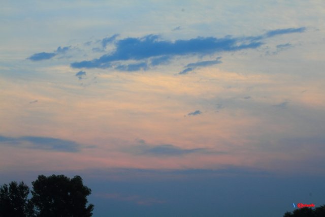 sunrise dawn clouds colorful SR0012.jpg