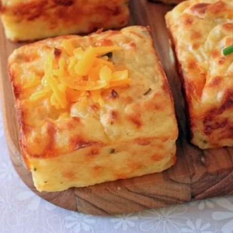 207c3a142cc8427a6f46fa9be6cec6ea--potato-with-cheese-potato-puffs.jpg