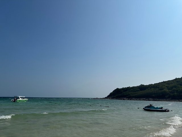 Koh Larn1.jpg