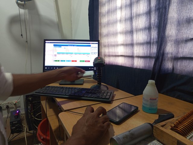 1000012011.jpg