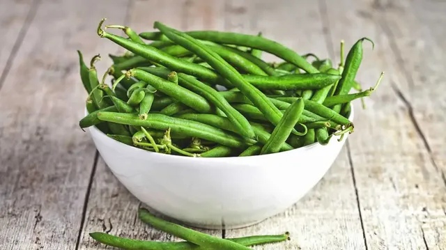 1296x728_Green_Beans_Nutrition_Facts_and_Health_Benefits-IMAGE_1.jpg