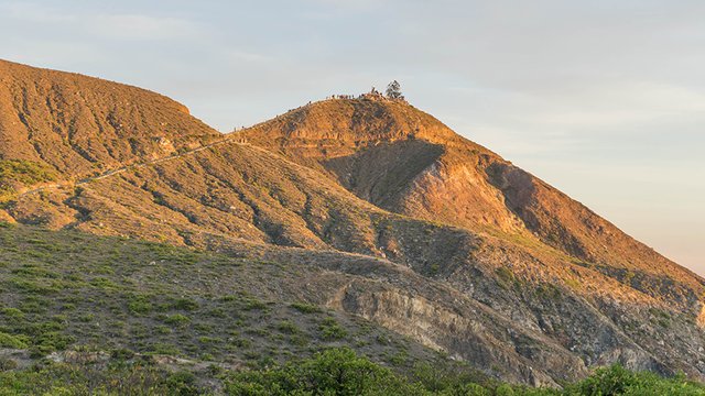 Kelimutu-path.jpg