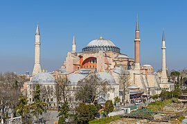 Hagia_Sophia_Mars_2013.jpg