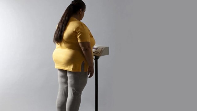 1255123_032116-flint-samica-obese-smart-women-depressed-vid.jpg