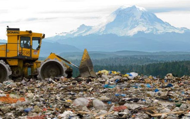 Mt-Rainer-garbage-large-800x500_c.jpg