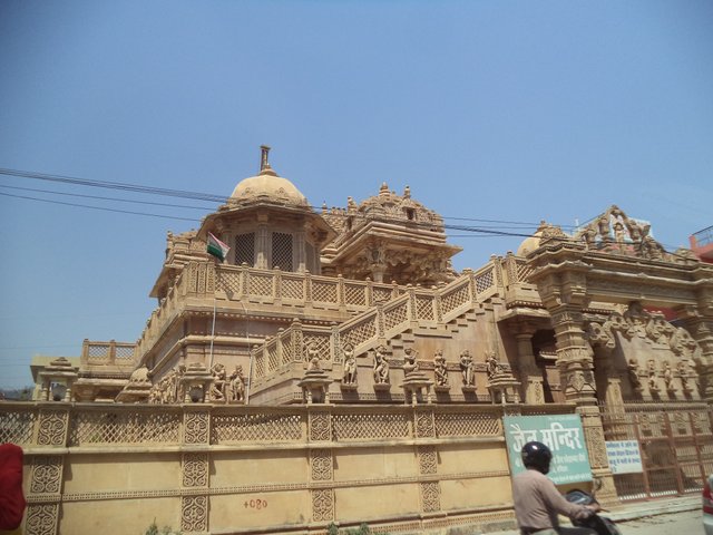 DSC01012.JPG