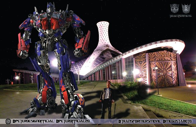 Optimus Prime - Catedral.jpg