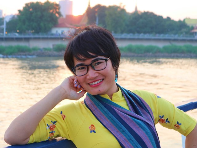 Kim Ngan Nguyen - Met her in Saigon in 2013 - 50314515_10216107095503033_4785382033545232384_o.jpg