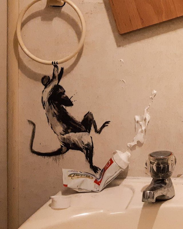 Banksy-covid-4.jpg