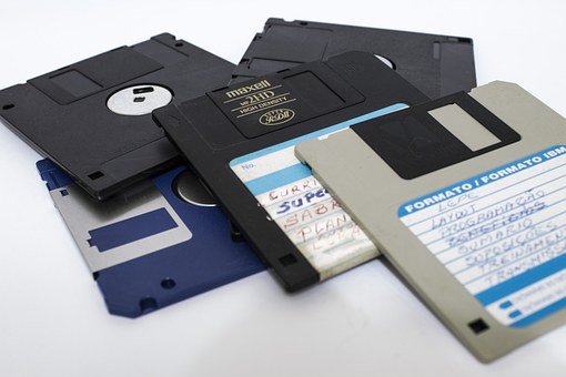 floppy-disk-214975__340.jpg