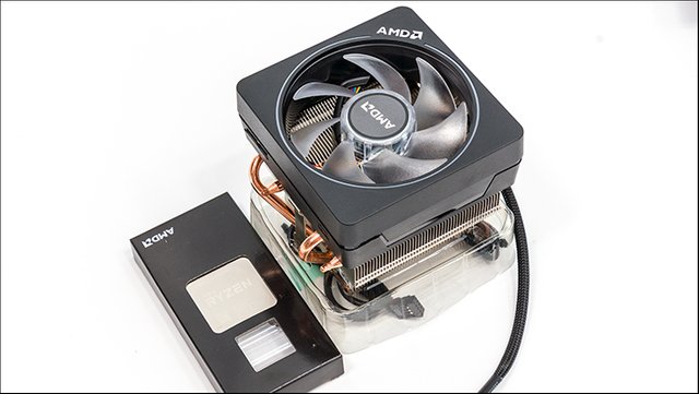 AMD_Ryzen_7_3800X_cooler1.jpg