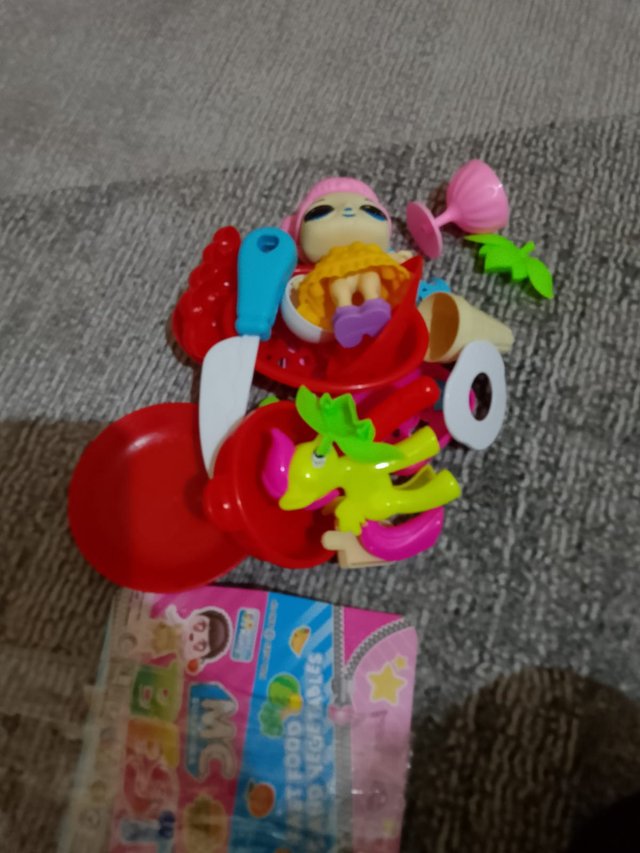 948bffa6-cac9-4f5c-a94e-18107b89c13d.jpg