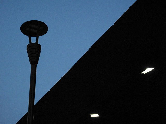 Street lamp-IMG_1724-fs-steemit.JPG