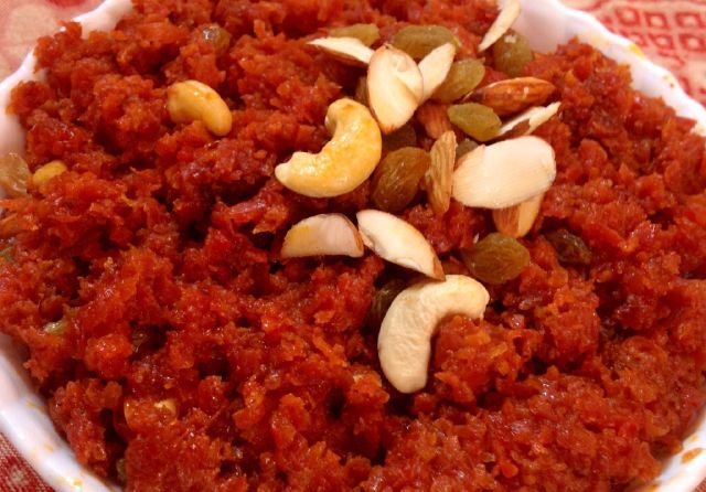 12875945_gajar-ka-halwa-carrot-pudding_1d4b0c90_m.jpg