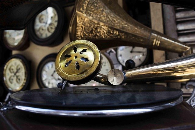 gramophone-2784566_640.jpg