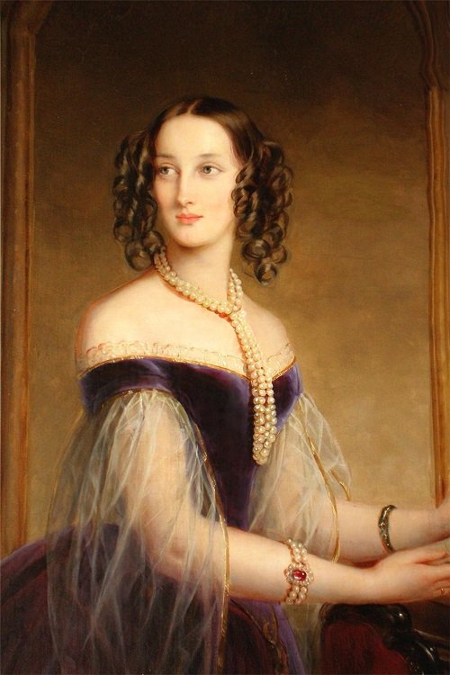 Maria_Nikolaievna_of_Leuchtenberg_by_C.Robertson_(1841,_Hermitage)_detail.jpg