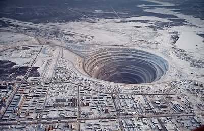 if-you-found-our-sinkholes-galley-interesting-heres-a-hole-for-the-record-books-the-kola-superdeep-borehole-in-russia-is-12-264m-deep-sharegoodstuffs-com.jpg