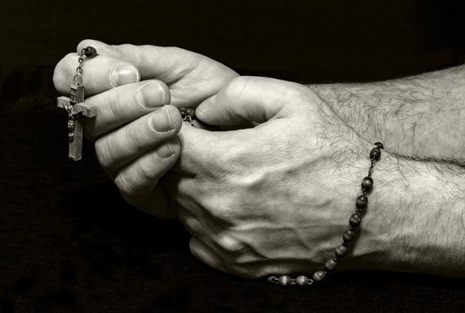 prayer_pray_rosary_hands_religion_faith_cross_christianity-1207553-.jpg