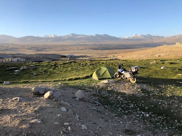 pamir highway.jpg