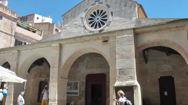 01.-Bonifacio-10-Iglesia-Santa-Maria-Mayor.jpg