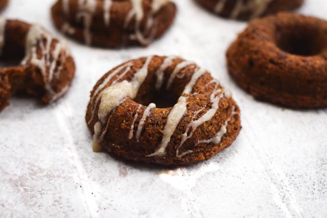 Carrot Cake Baked Doughnuts with Maple Coconut Icing (Vegan) (3).jpg