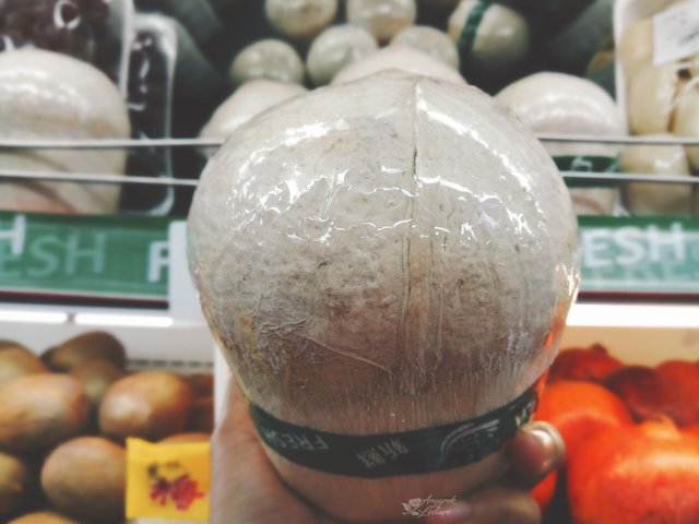 Thai Coco at Supermarket2.jpg