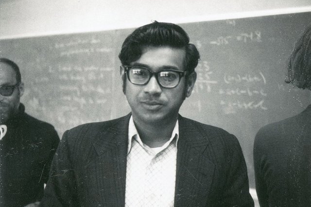 rare-photo-of-ramanujan.jpg