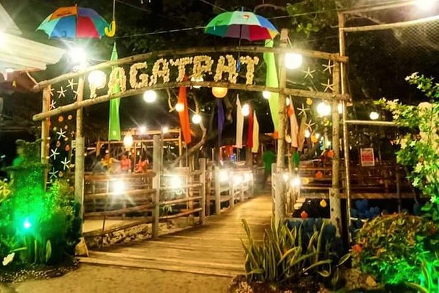 pagatpat seafood restaurant.jpg