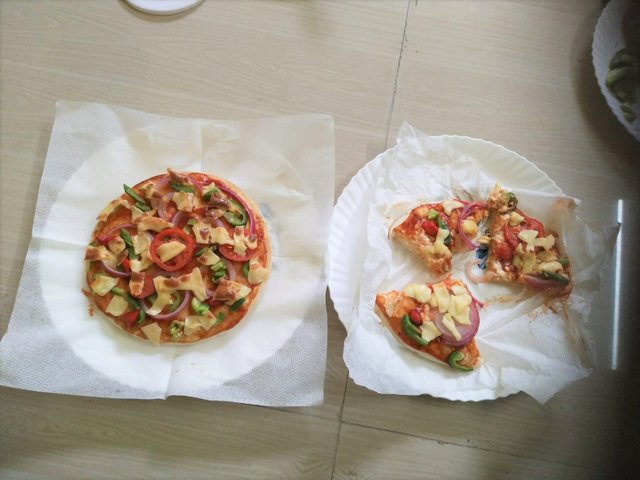 Homemade Pizza's.jpeg