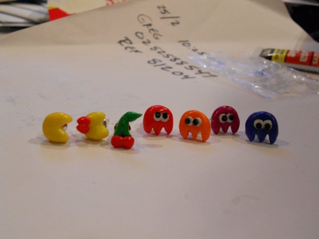 pacman_earrings_by_princess_melon_head_d2y4wgw.jpg