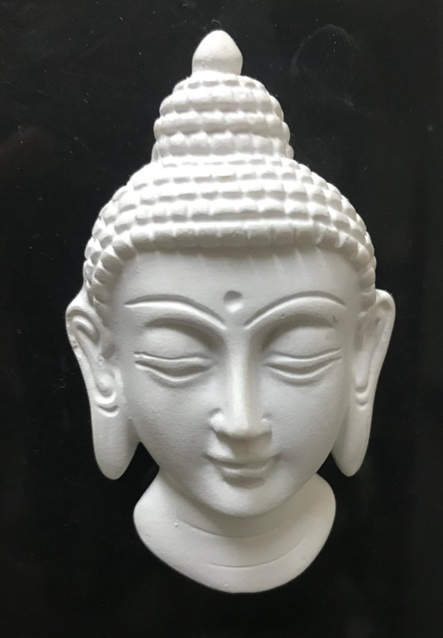 white-budha.jpg