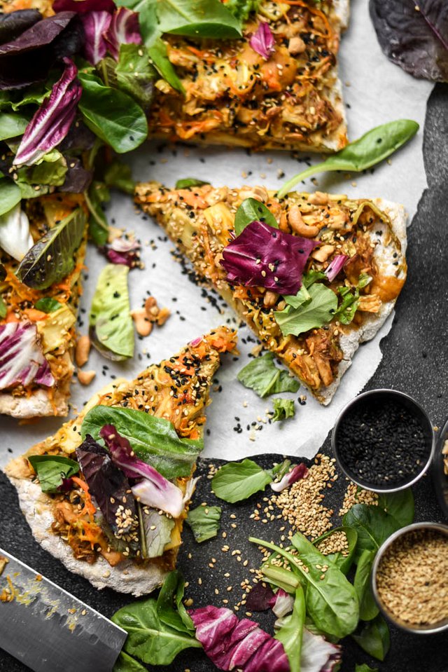 Sweet Hot Sesame Mustard Veggie Pizza (9).jpg