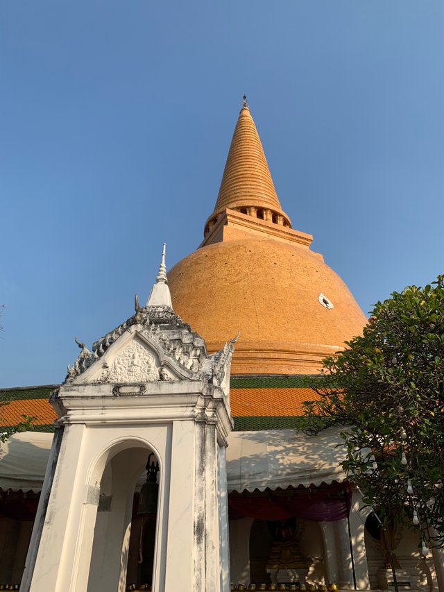 Phra Pathom Chedi18.jpg