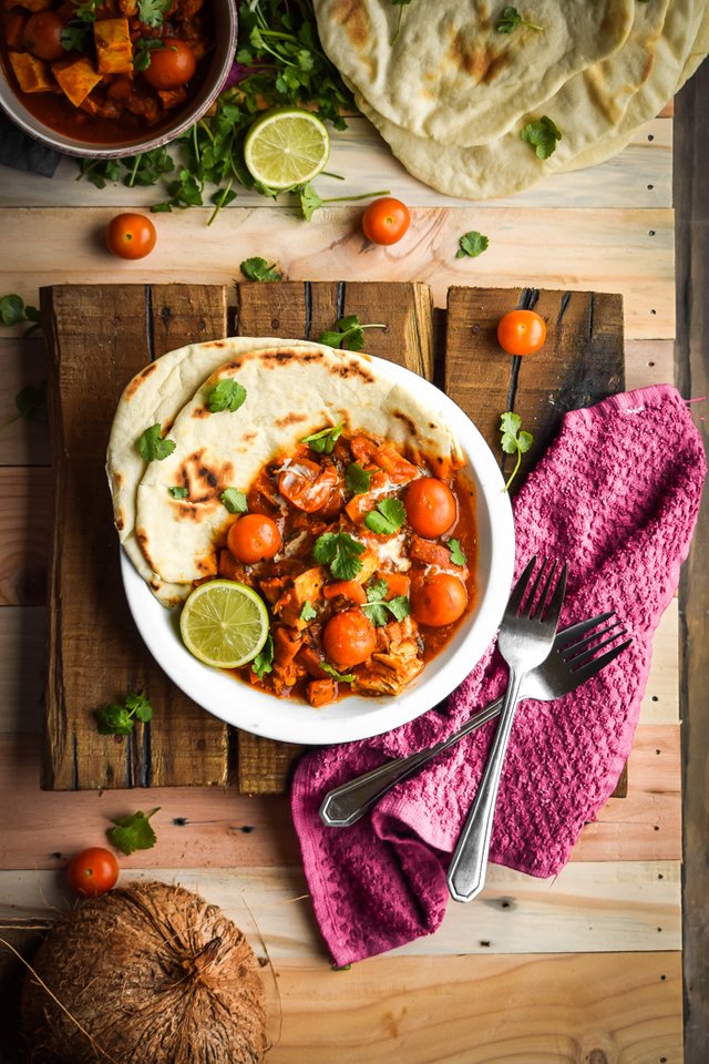 Indian Red Coconut Curry with Homemade Pitas (vegan)-6.jpg
