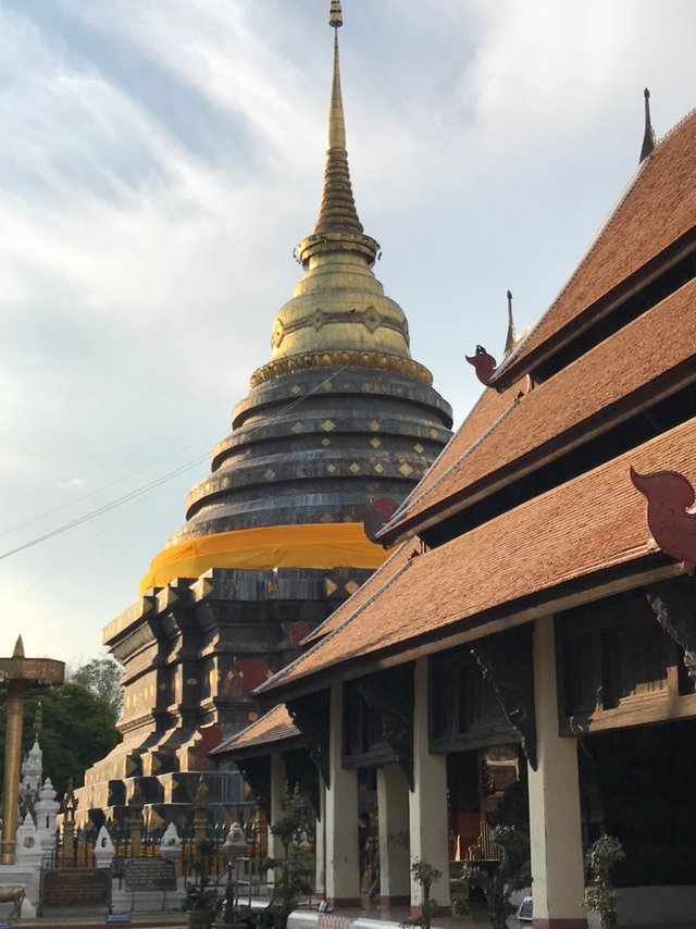 Wat Phra That Lampang Luang7.jpg