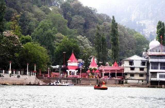 Naina-Devi-Temple-in-Nainital.jpg