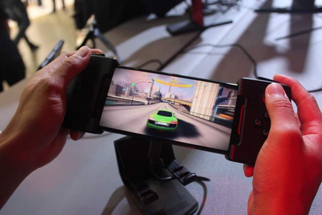 Rog-phone2.jpg