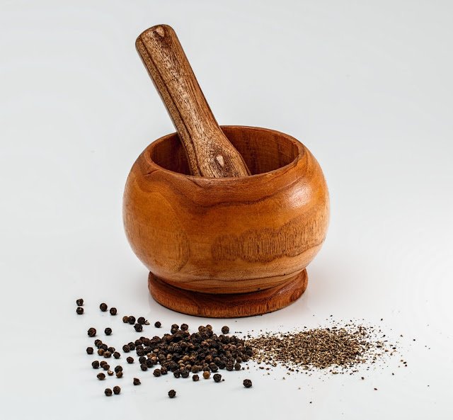 Know These Benefits Of Using Black Pepper.jpg