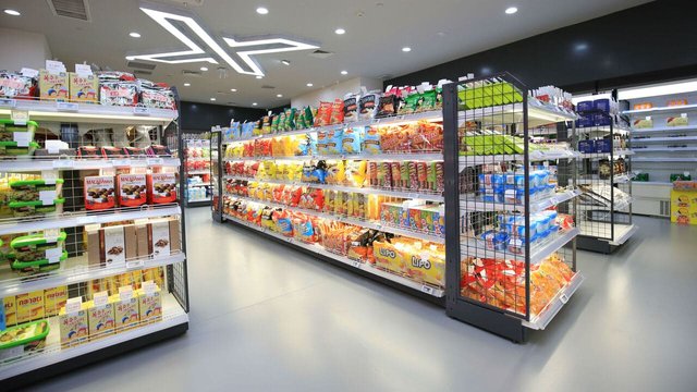 convenience-stores-Indonesia.jpg