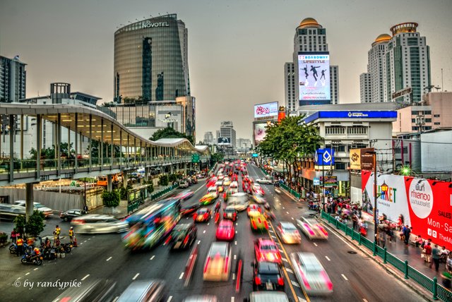 bangkokstreettraffic.jpg