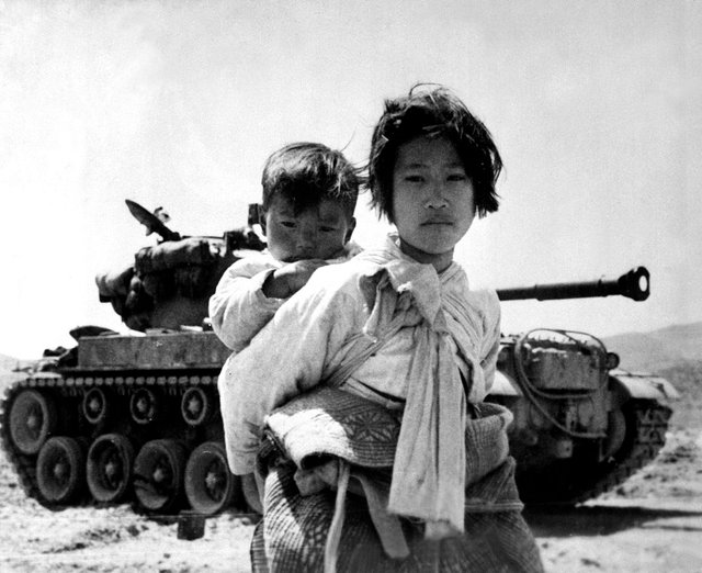 Korean_War_Korean_civilians-ca1951.jpg