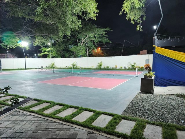 1000443853.jpg