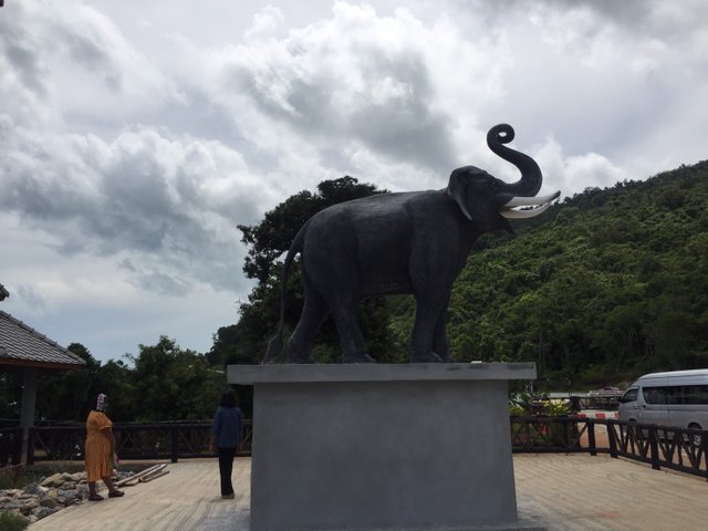 Khao Phlai Dam14.jpg