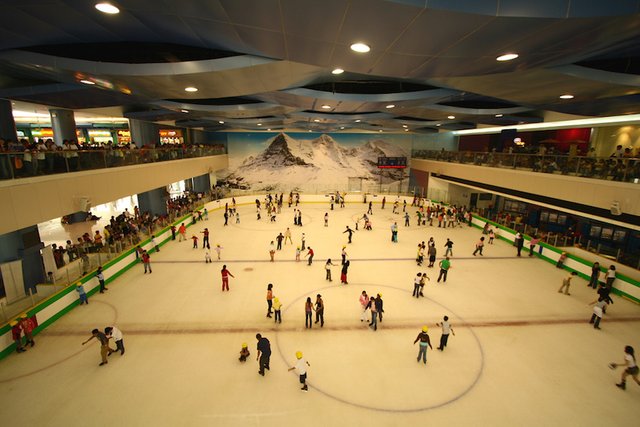 Mall Of Asia.jpg